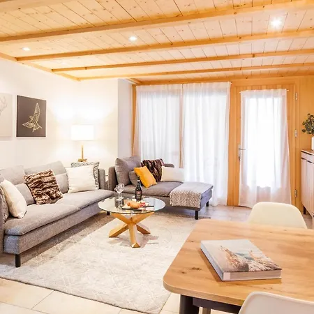 Kinohaus 3 *